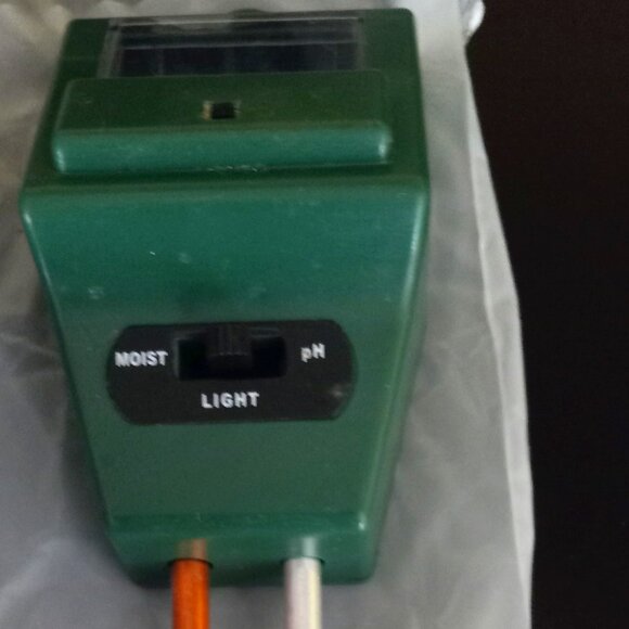 Garden, Soil Tester, NEW, 3 in 1 Soil Tester, Moisture, Light & PH Tester - Picture 2 of 6